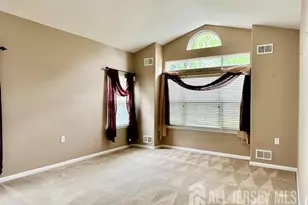 11 Sonoma St, Monroe Township, NJ 08831 - Photo 7