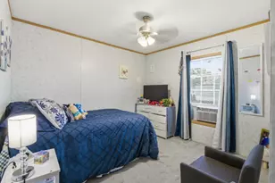 18 3rd St, Middlesex, NJ 07001 - Photo 9