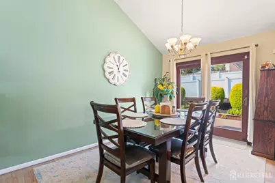 31 Cedar Avenue, South Amboy, NJ 08879 - Photo 11