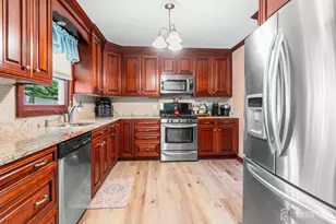 31 Cedar Ave, South Amboy, NJ 08879 - Photo 9