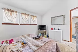 236 Community Cir, Old Bridge Township, NJ 08857 - Photo 31