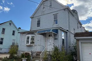 185 Lewis St, Perth Amboy, NJ 08861 - Photo 3