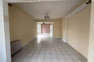 185 Lewis St, Perth Amboy, NJ 08861 - Photo 5