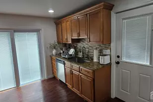 1119 S 9th Street S, South Plainfield, NJ 07080 - Photo 9