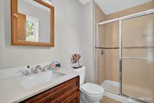 8 Wright Ct, East Brunswick Township, NJ 08816 - Photo 37