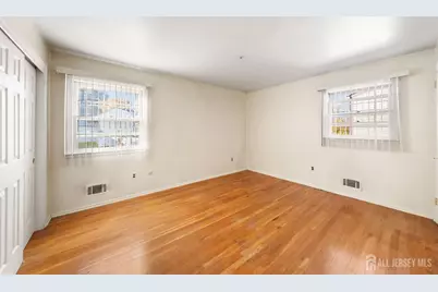 1015 Rudyard Drive, Perth Amboy, NJ 08861 - Photo 17