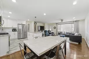 10 Maplehurst Ln, Piscataway Township, NJ 08854 - Photo 5