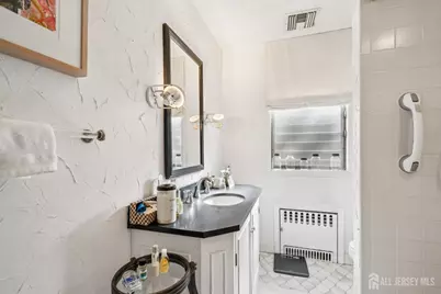 108 Lincoln Avenue, Highland Park, NJ 08904 - Photo 15