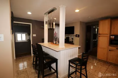 315 Mawbey Street, Woodbridge Township, NJ 07095 - Photo 27