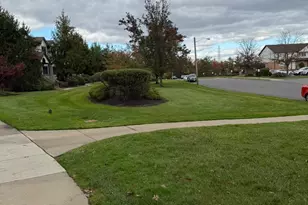 4706 Boice Dr, North Brunswick Township, NJ 08902 - Photo 3