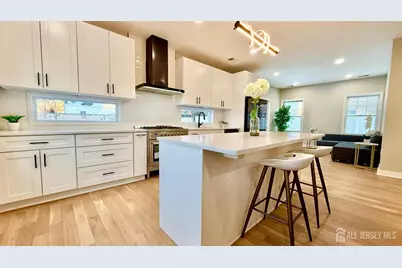 225 Penn Avenue, Edison, NJ 08817 - Photo 7