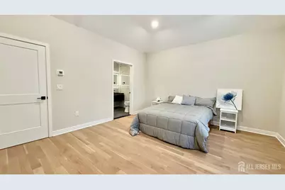 225 Penn Avenue, Edison, NJ 08817 - Photo 21