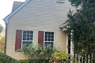 44 Van Pelt Ct, East Brunswick Township, NJ 08816 - Photo 17