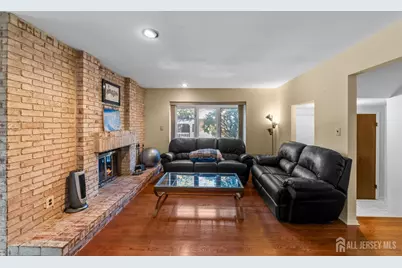 42 Riverbend Drive, North Brunswick Township, NJ 08902 - Photo 5