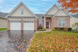 19 Masters Dr, Monroe Township, NJ 08831 - Photo 1