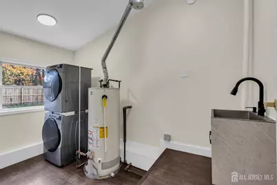 537 S Atlantic Avenue, Matawan, NJ 07747 - Photo 45