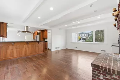 28 Southfield Road, Edison, NJ 08820 - Photo 9