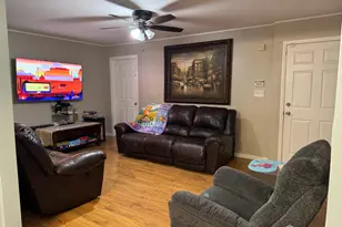 18 Eulner St, Sayreville, NJ 07008 - Photo 3