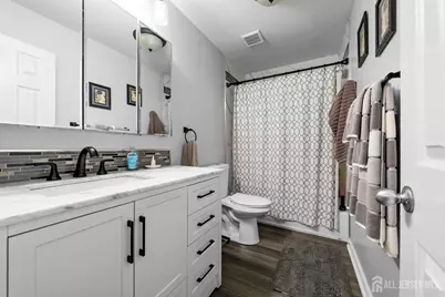 46 Parsler Place, Fords, NJ 08863 - Photo 13