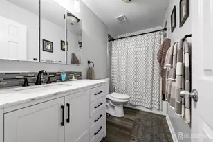 46 Parsler Pl, Fords, NJ 08863 - Photo 13