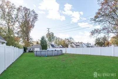 28 Debra Place, Sewaren, NJ 07077 - Photo 21
