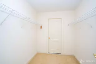 380 Daisy Ct, Monroe Township, NJ 08831 - Photo 33