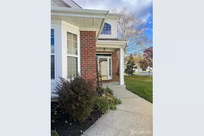 380 Daisy Court, Monroe Township, NJ 08831 - Photo 3