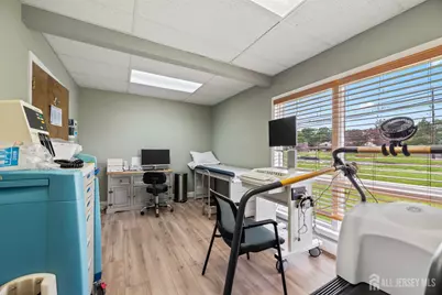 1598 US Highway 130 Highway, North Brunswick Township, NJ 08902 - Photo 11