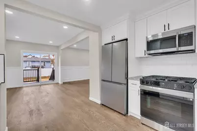 74 Fiat Avenue, Iselin, NJ 08830 - Photo 9