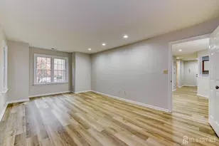 908 Meadow Ct, Helmetta, NJ 08828 - Photo 23