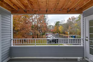 908 Meadow Ct, Helmetta, NJ 08828 - Photo 33