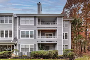 908 Meadow Ct, Helmetta, NJ 08828 - Photo 3