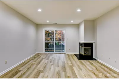 908 Meadow Court, Helmetta, NJ 08828 - Photo 7