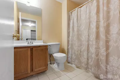 415 Plymouth Road, North Brunswick Township, NJ 08902 - Photo 41