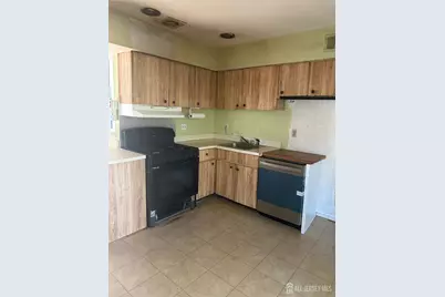 30 Judson Street #8B, Edison, NJ 08837 - Photo 5