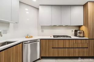 16 Harbor Bay Cir, Old Bridge Township, NJ 08879 - Photo 9