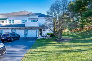 394 Deuce Dr, Wall, NJ 07719 - Photo 3