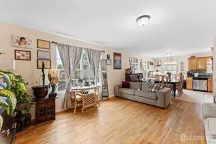 42 Randolph St, Carteret, NJ 07008 - Photo 19