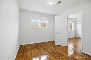 71 College Dr, Edison, NJ 08817 - Photo 11