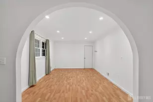 1035 Hillside Dr, North Brunswick Township, NJ 08902 - Photo 5