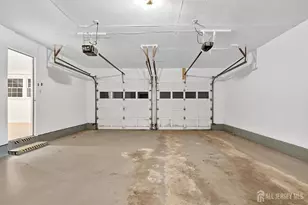 1035 Hillside Dr, North Brunswick Township, NJ 08902 - Photo 29