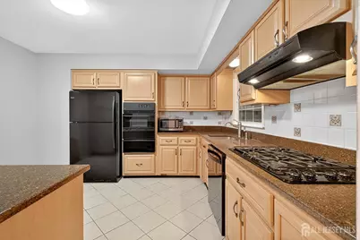 1035 Hillside Drive, North Brunswick Township, NJ 08902 - Photo 17