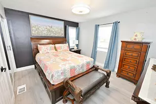 115 Clark St, Roselle, NJ 07203 - Photo 7