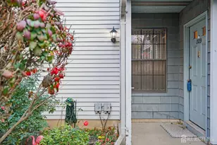 809 Woodbridge Commons Way, Iselin, NJ 08830 - Photo 3