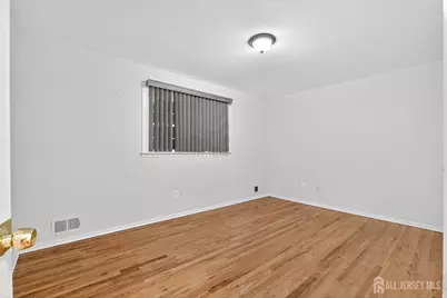 1040 Hillside Drive, North Brunswick Township, NJ 08902 - Photo 27