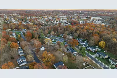 1040 Hillside Drive, North Brunswick Township, NJ 08902 - Photo 45