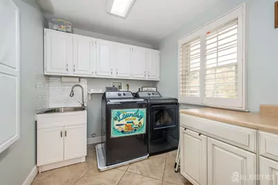 5 Wells Place, Middlesex, NJ 08846 - Photo 7