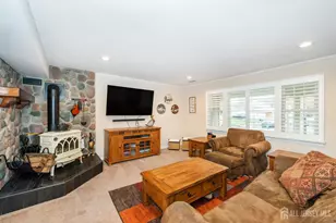 5 Wells Pl, Middlesex, NJ 08846 - Photo 15