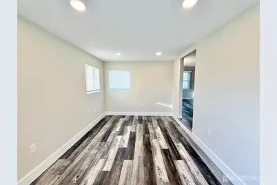 17 Woodbridge Street, New Brunswick, NJ 08901 - Photo 11