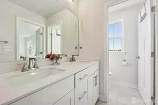 68 Owen Ct, Franklin Township, NJ 08873 - Photo 15